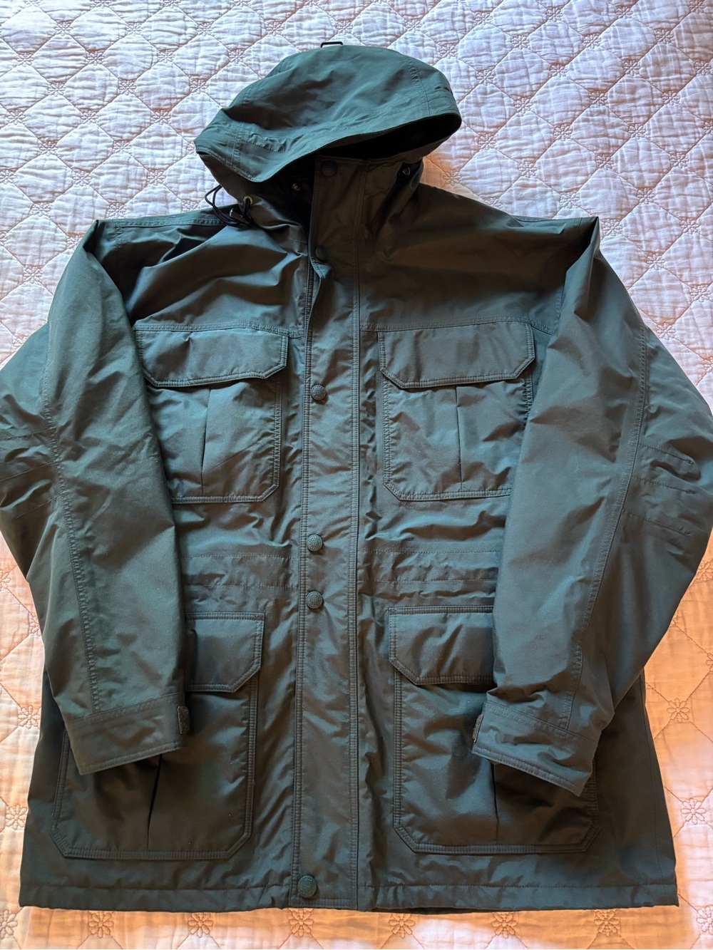Cabela's Men's Hooded Field Jacket in Olive Green